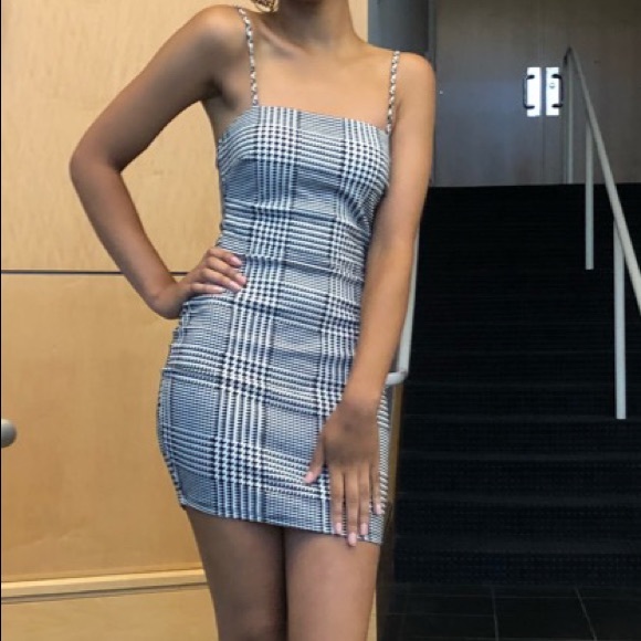 Fashion Nova Mini Dress - Picture 2 of 2